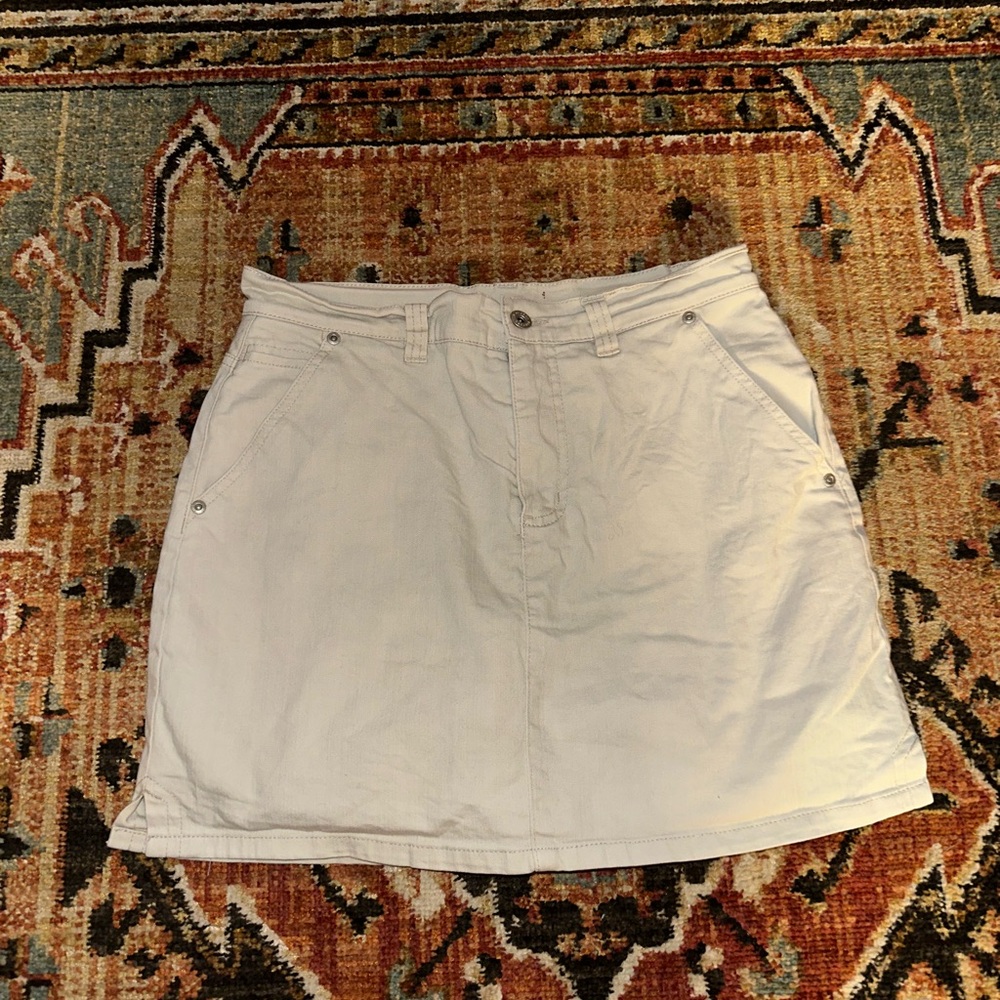Classic Cream/Khaki Women's Skort